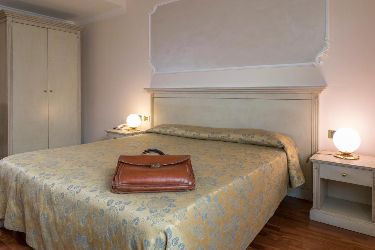 Hotel Villa Medici Rocca San Giovanni Exterior foto